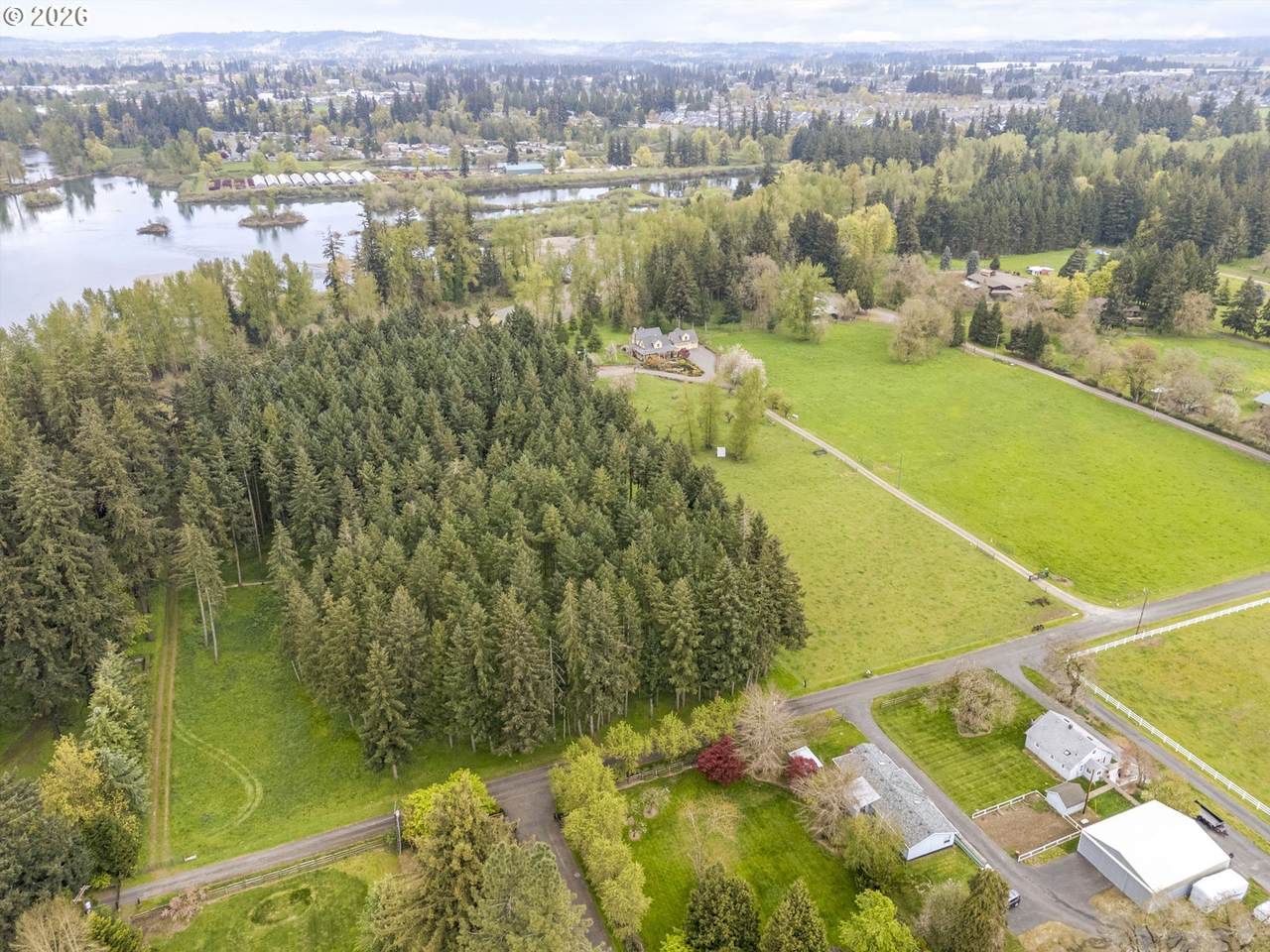 https://bt-photos.global.ssl.fastly.net/portland/1280_boomver_1_700830567-2.jpg