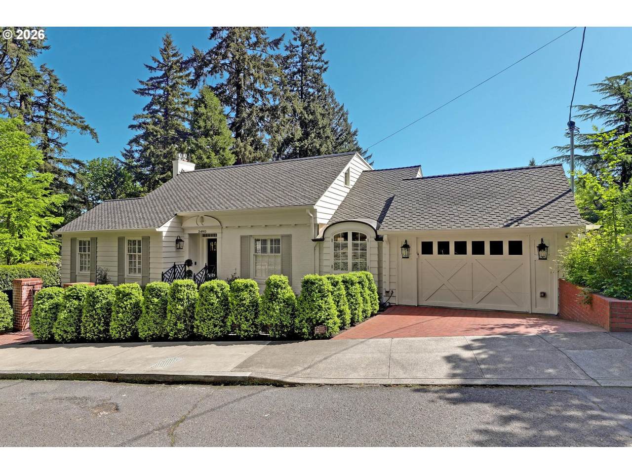 2490 Arden Rd - Photo 1