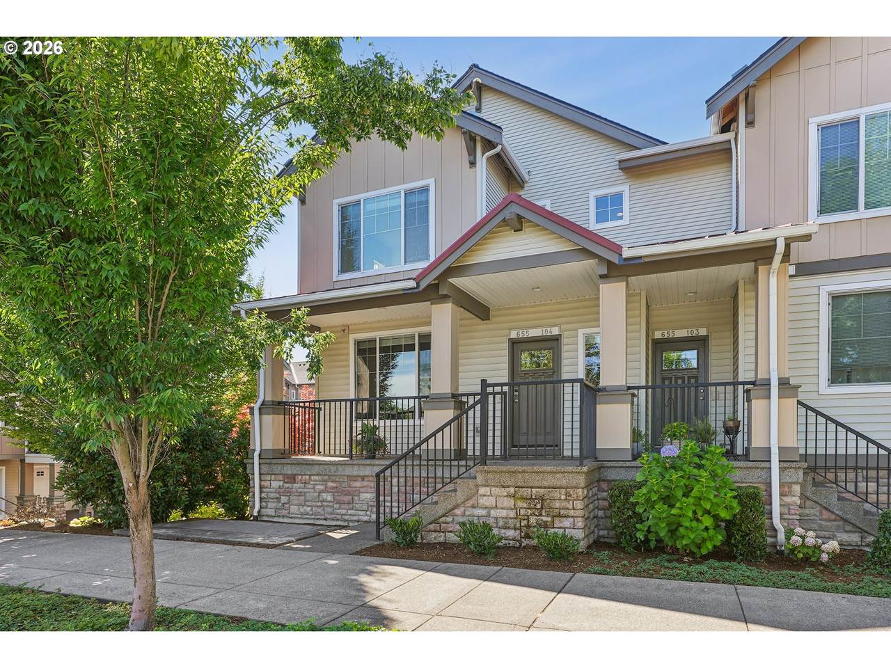 655 118TH Ave - Photo 1