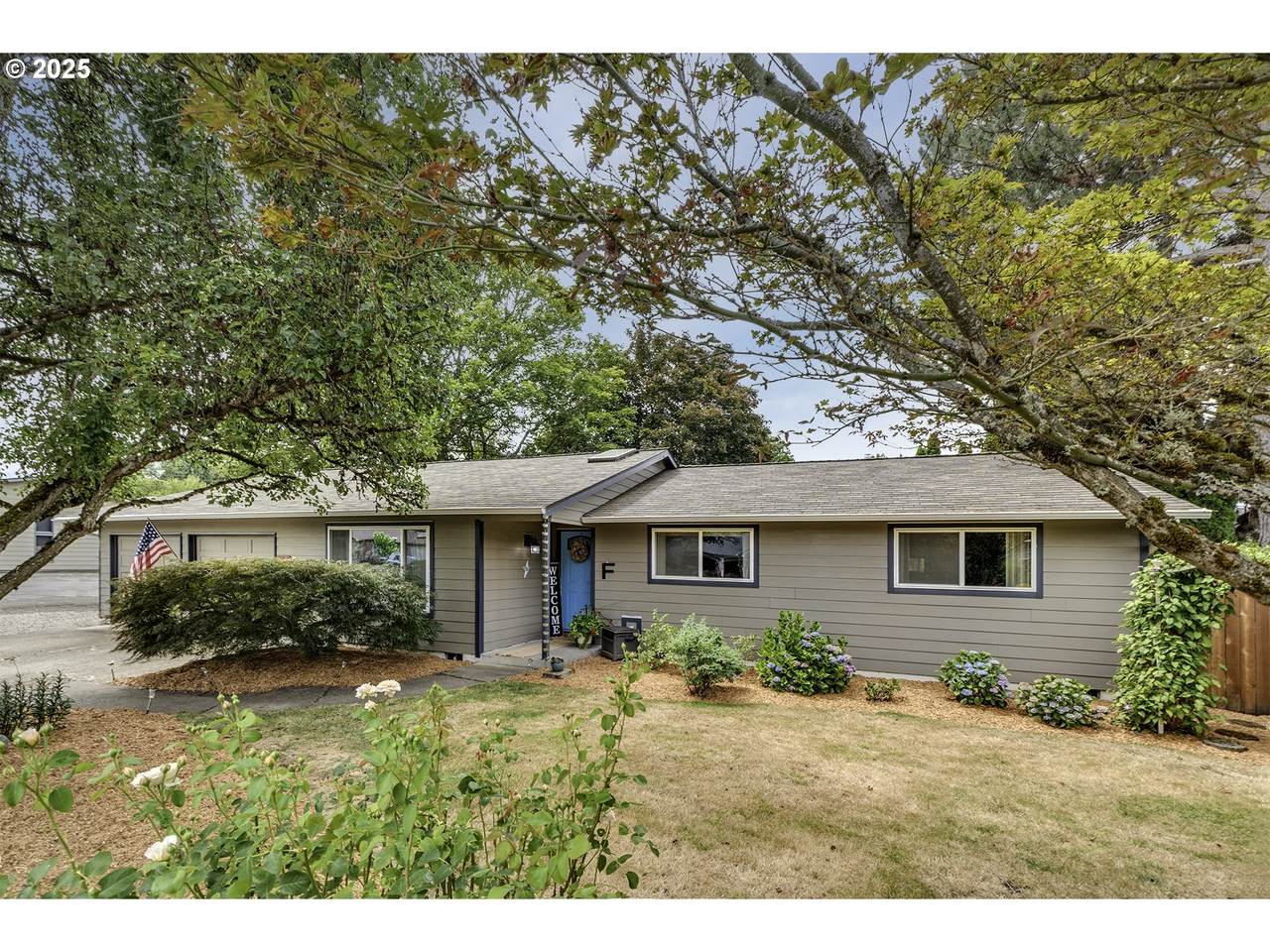 665 3RD Ave - Photo 1