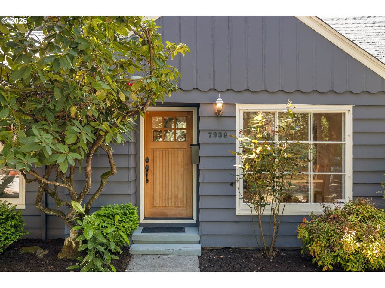 https://bt-photos.global.ssl.fastly.net/portland/1280_boomver_1_703886266-2.jpg
