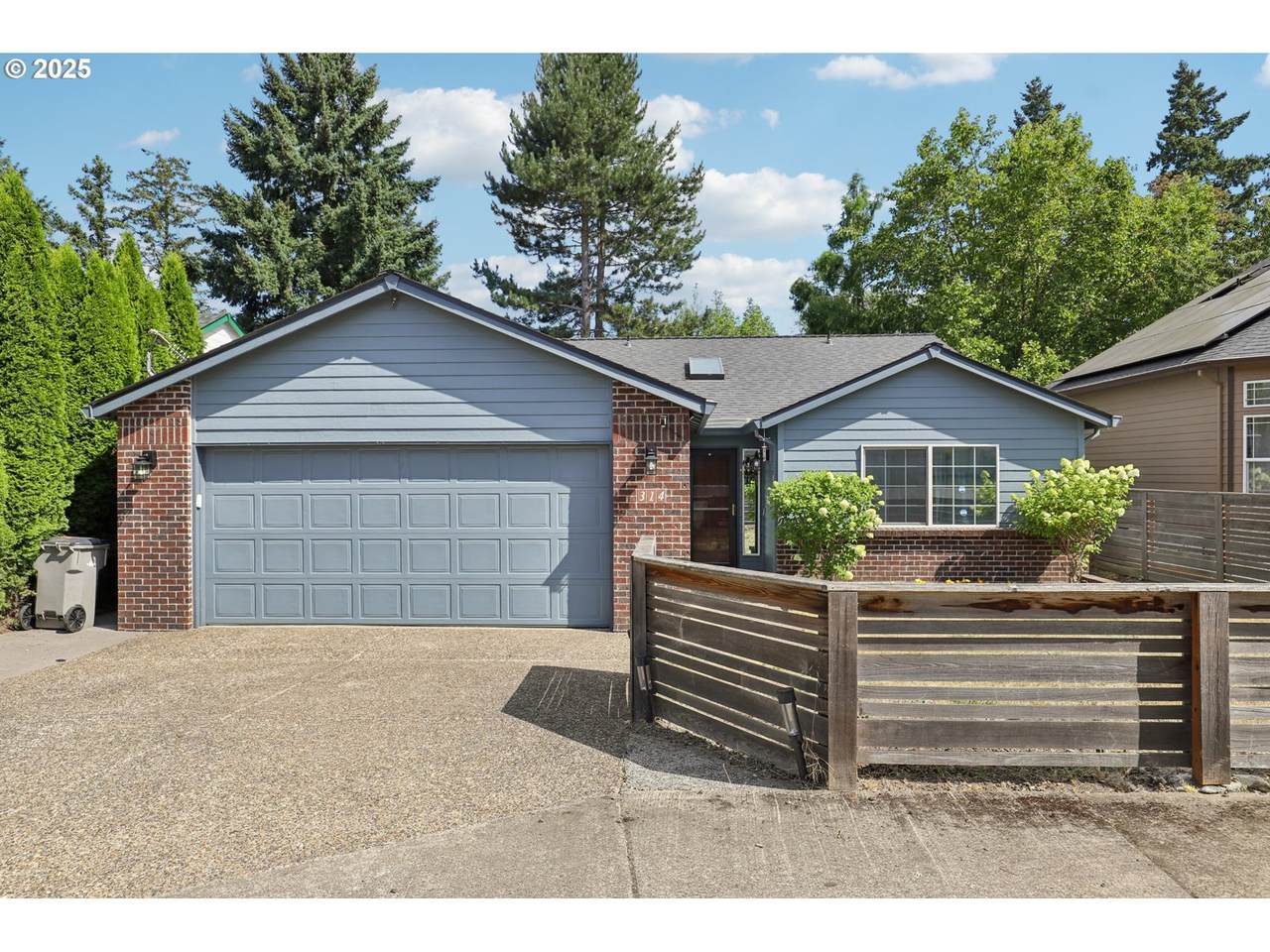 314 68TH Ave - Photo 1