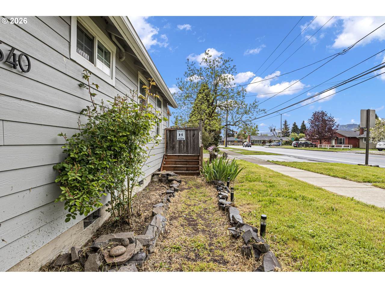 https://bt-photos.global.ssl.fastly.net/portland/1280_boomver_1_706064476-2.jpg