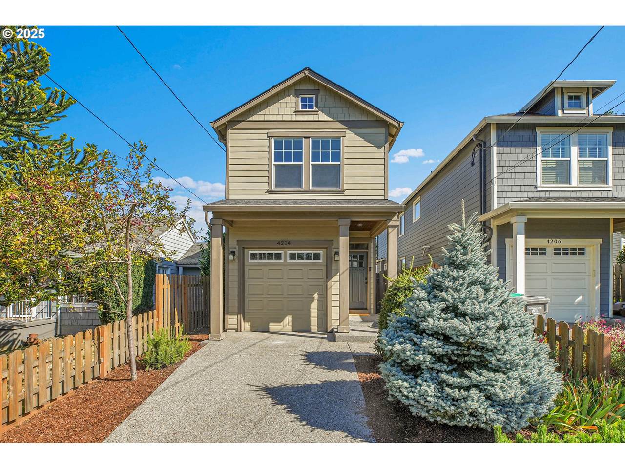 4214 81ST Ave - Photo 1