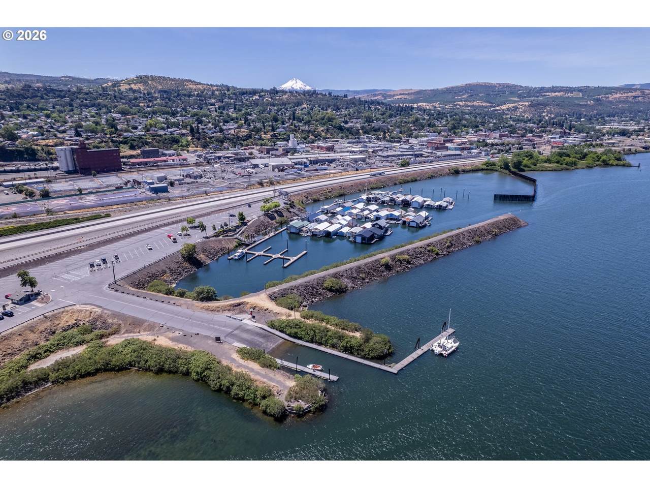 https://bt-photos.global.ssl.fastly.net/portland/1280_boomver_1_707680951-2.jpg