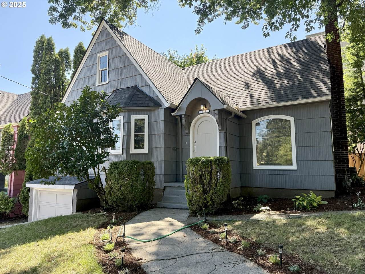 323 47TH Ave - Photo 1