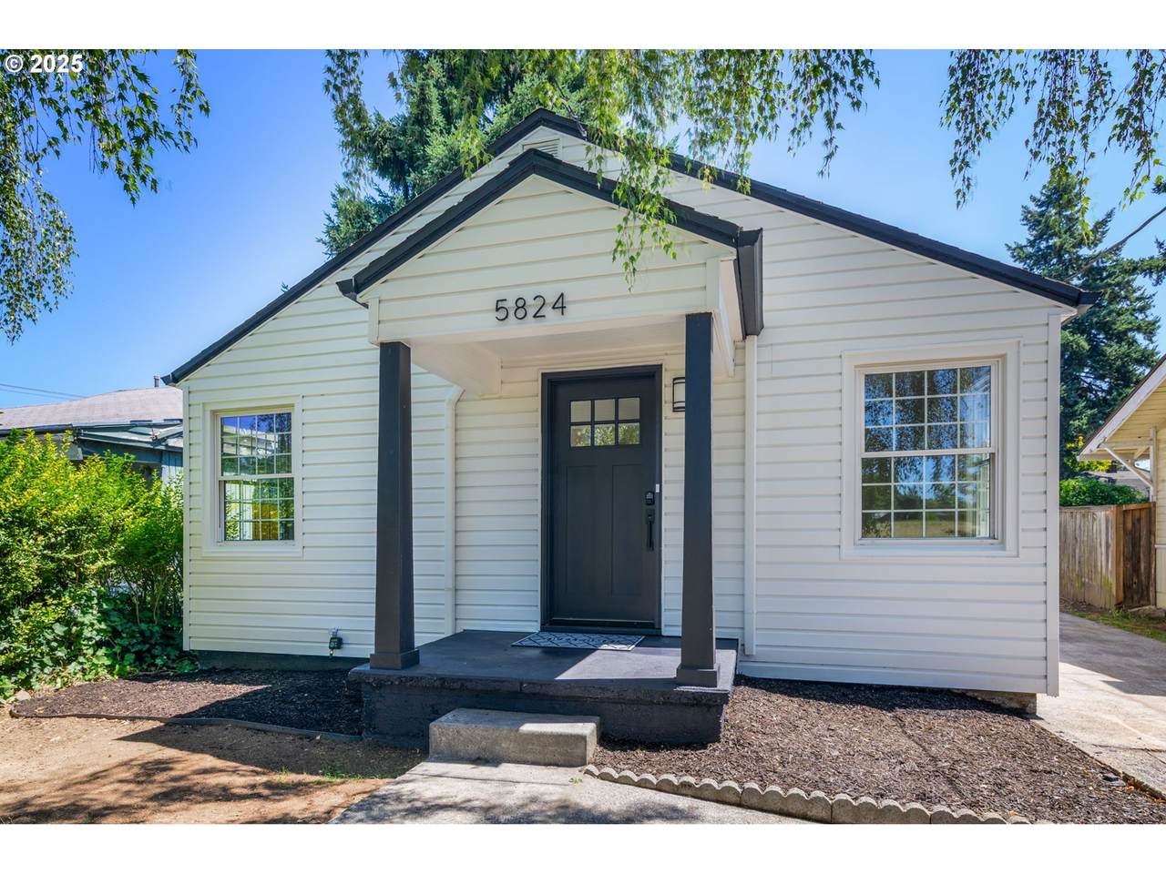 5824 42nd Ave - Photo 1