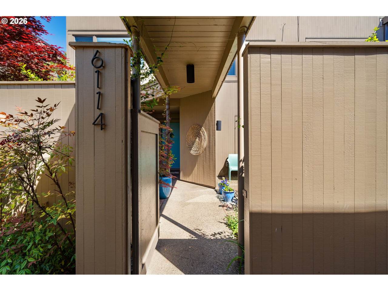 https://bt-photos.global.ssl.fastly.net/portland/1280_boomver_1_710630012-2.jpg