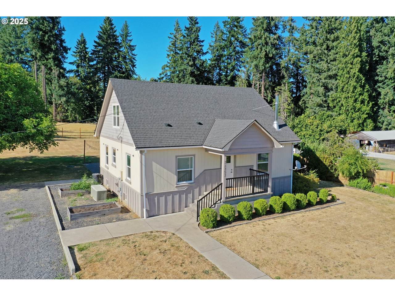 34353 Millard Rd - Photo 1
