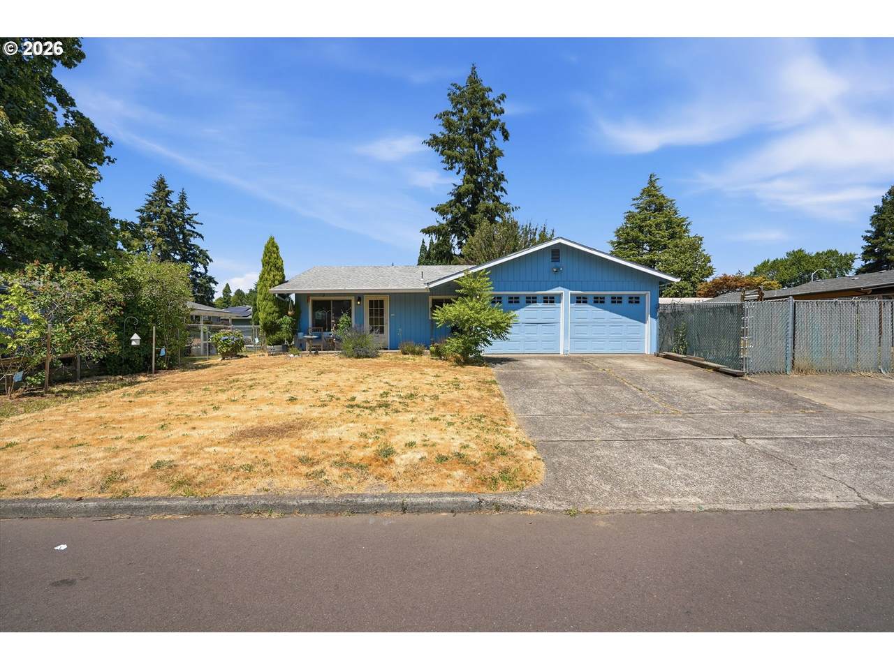 2321 Spruce St - Photo 1