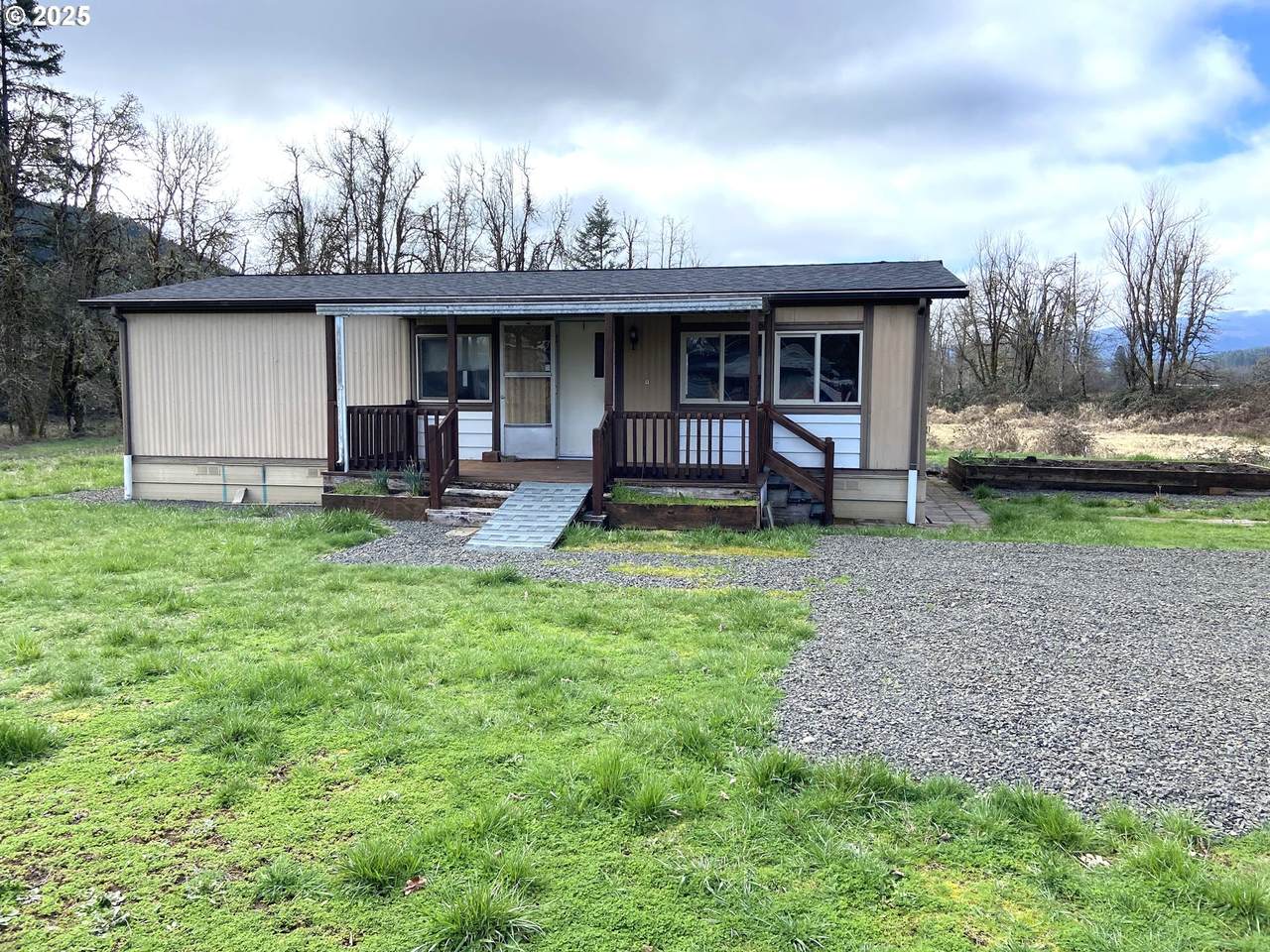 92020 Maple Ln - Photo 1