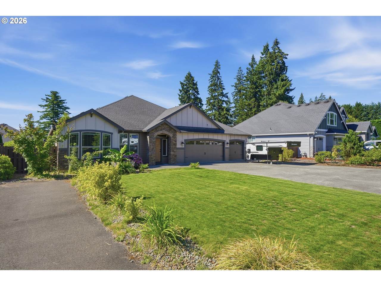https://bt-photos.global.ssl.fastly.net/portland/1280_boomver_1_714780811-2.jpg
