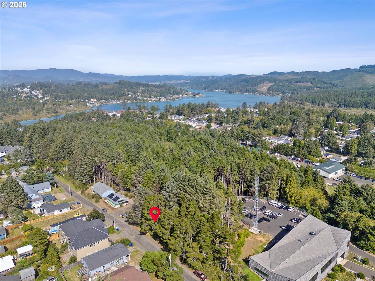 https://bt-photos.global.ssl.fastly.net/portland/1280_boomver_1_718171296-2.jpg