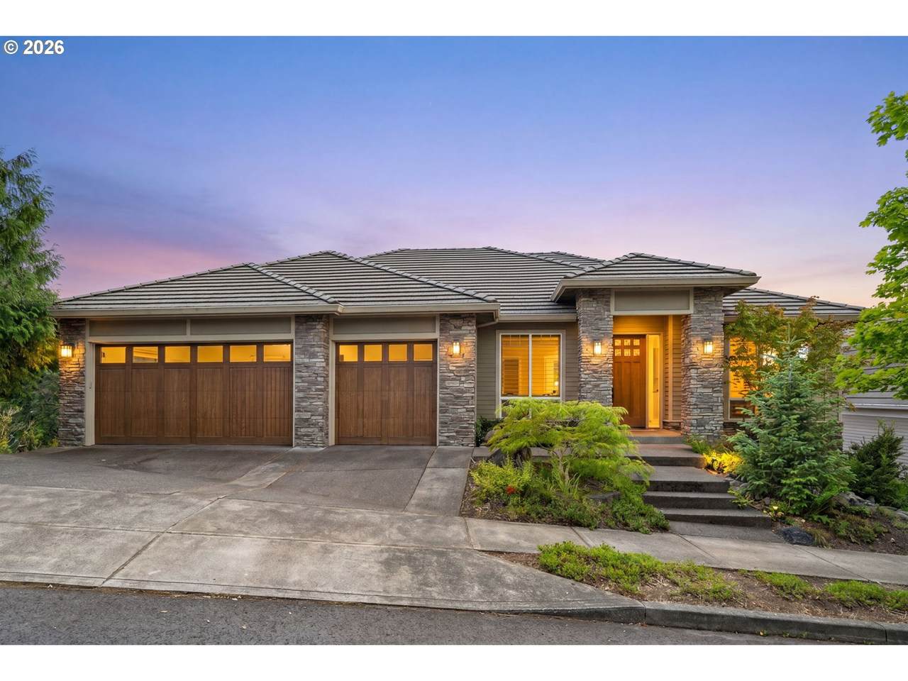 9734 Skyline Heights Dr - Photo 1