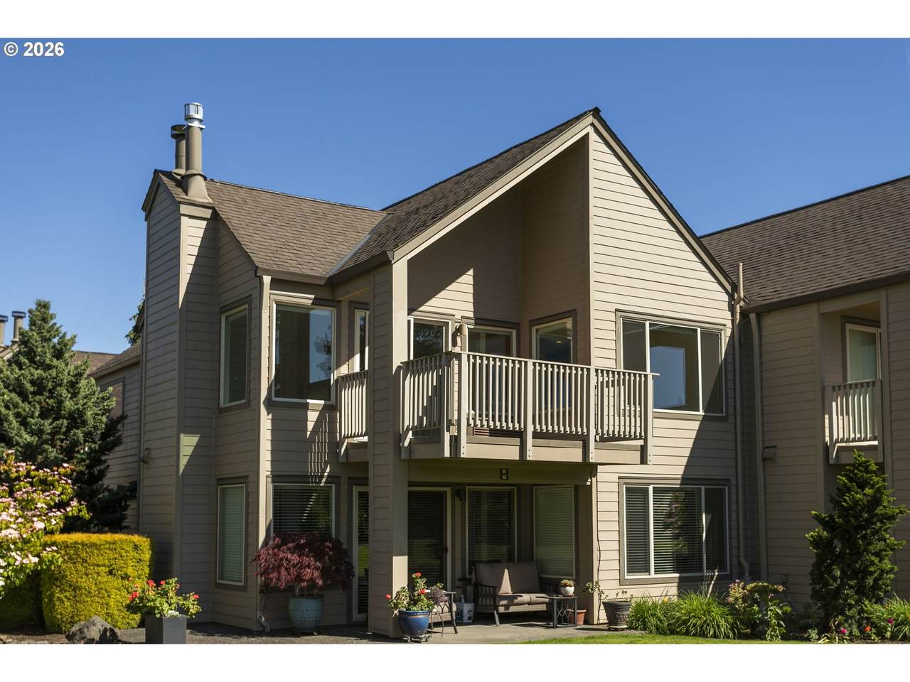 2314 Baypoint Dr - Photo 1