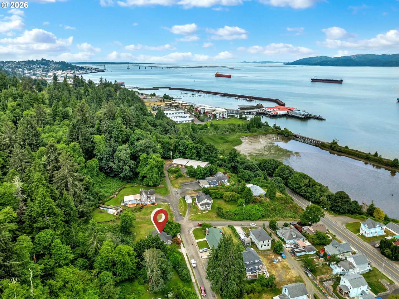 https://bt-photos.global.ssl.fastly.net/portland/1280_boomver_1_721488059-2.jpg