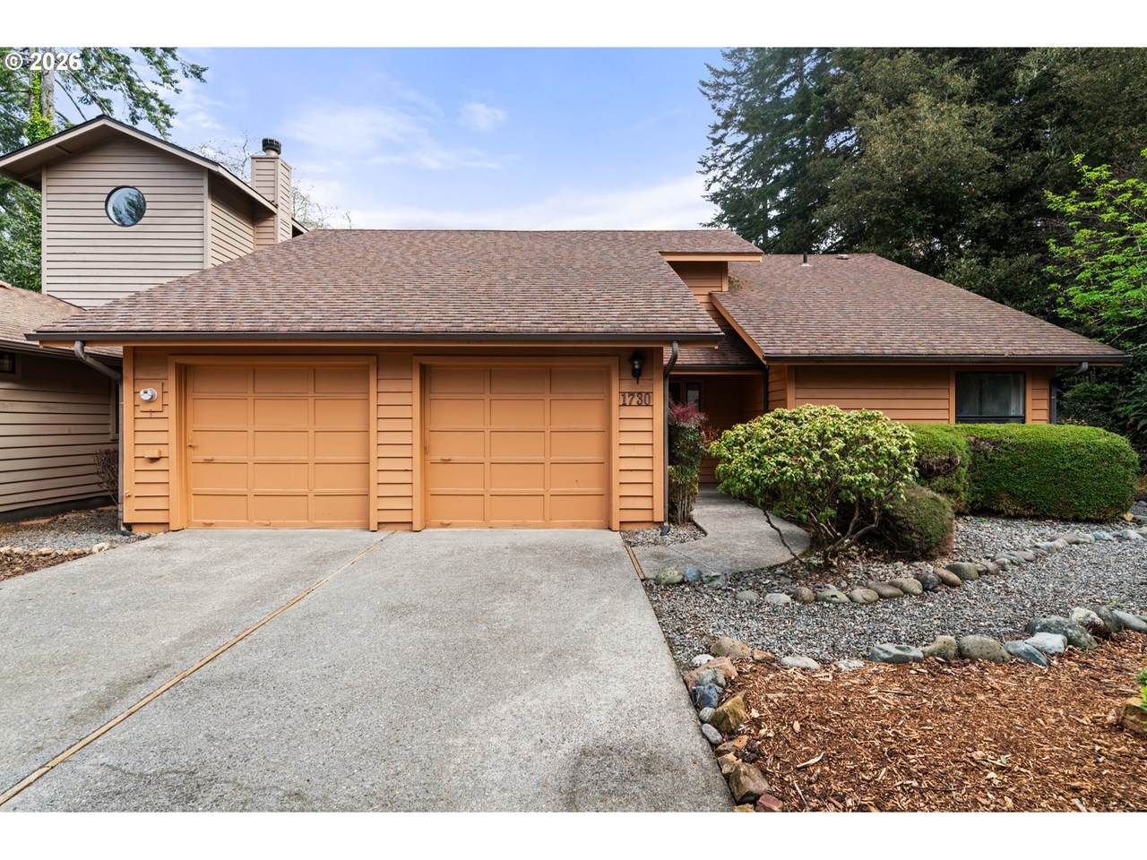 1730 Arch Ln - Photo 1