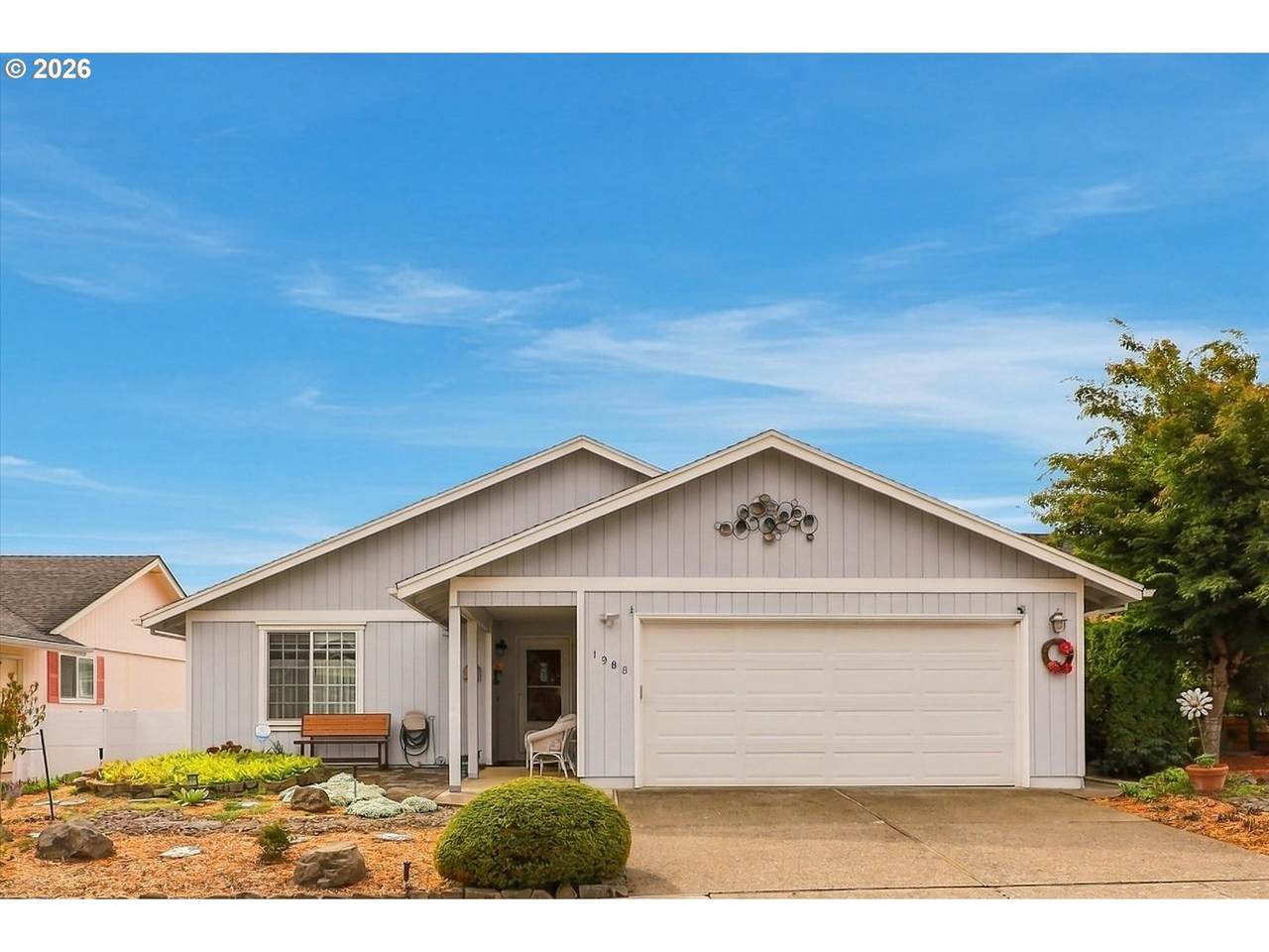 1988 Nut Tree Dr - Photo 1