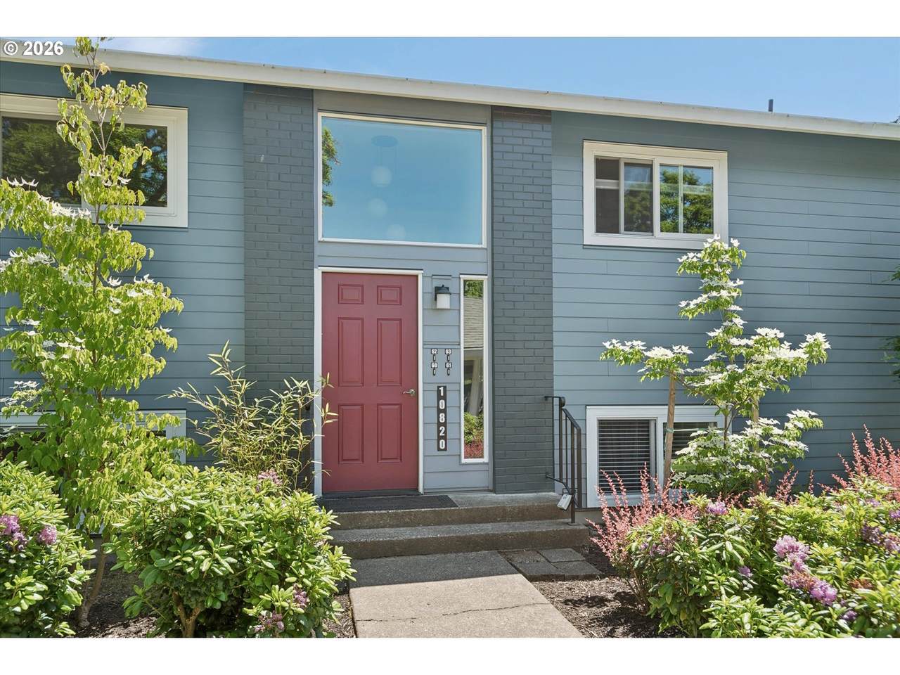 10820 Meadowbrook Dr - Photo 1
