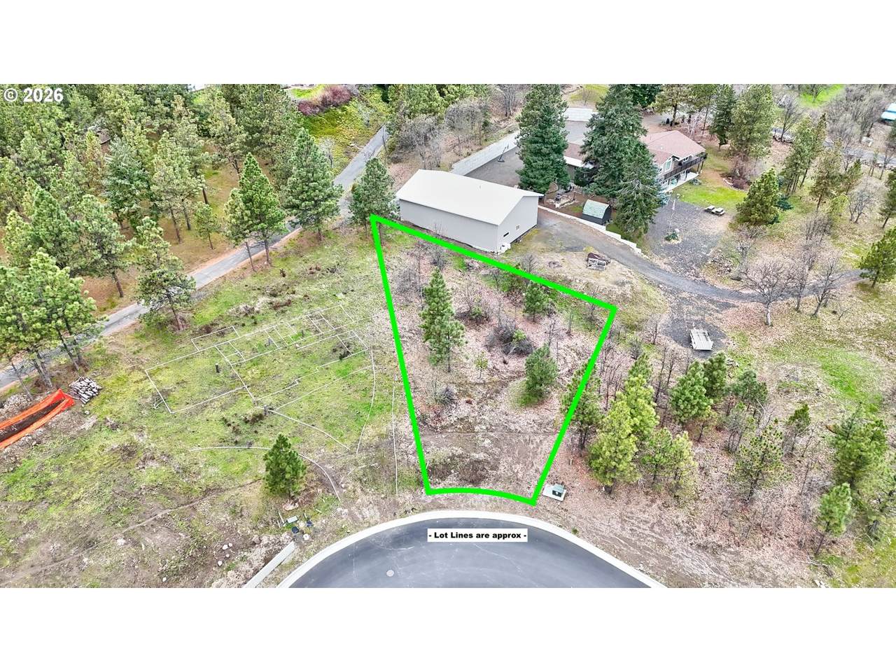 1423 Gordon Ct - Photo 1