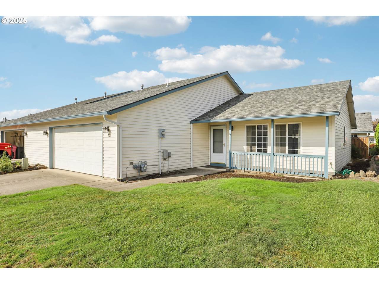 1660 18TH St - Photo 1