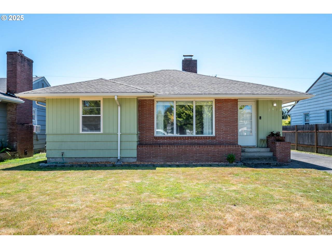 2775 Maryland St - Photo 1