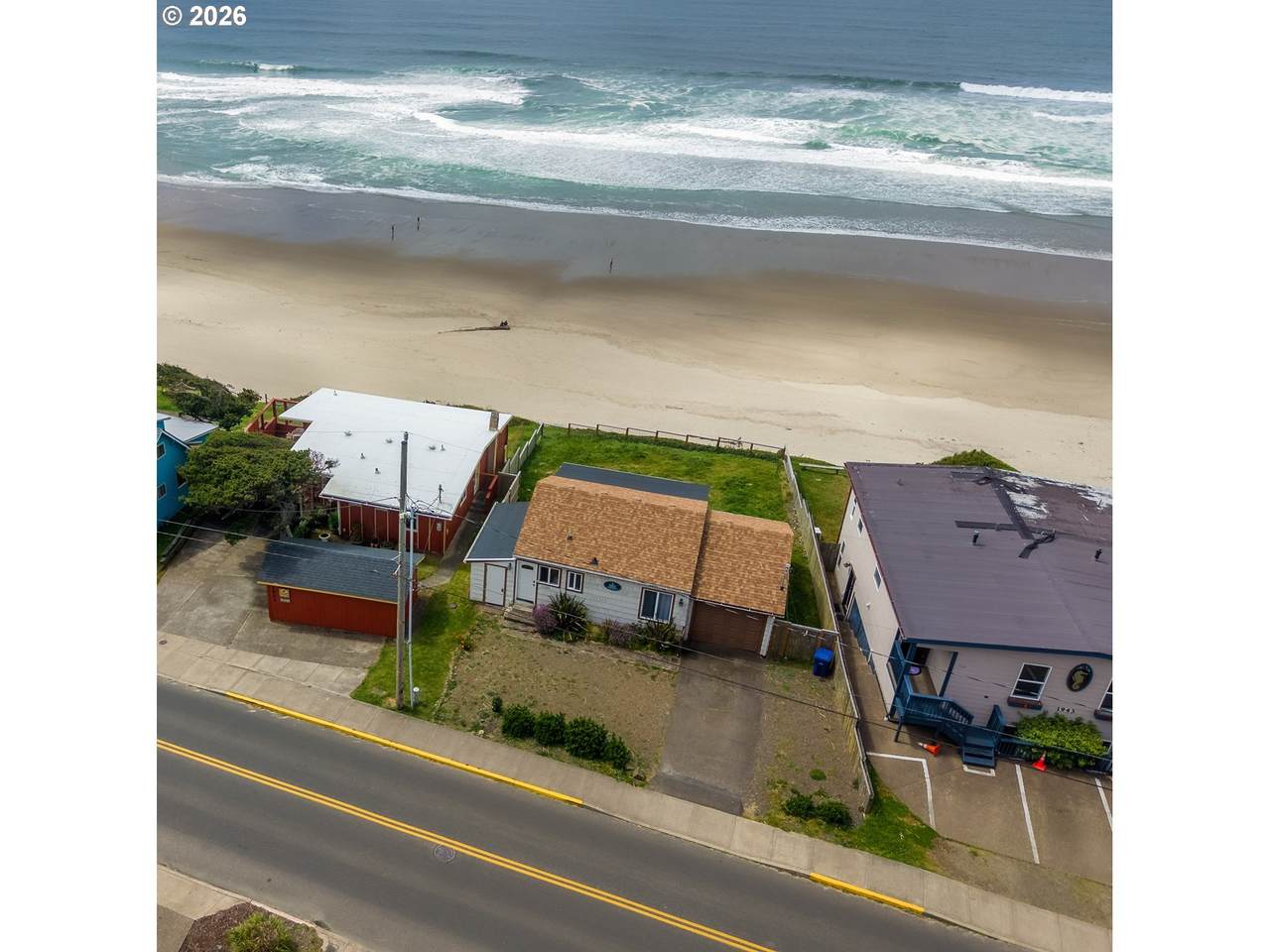 1933 Harbor Ave - Photo 1