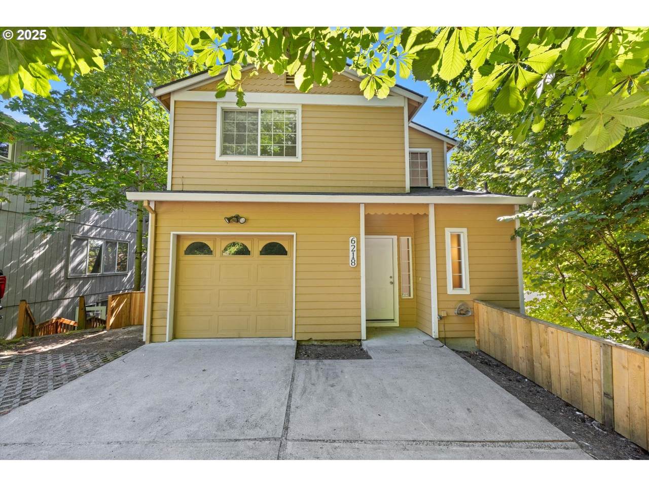 6218 View Point Ter - Photo 1