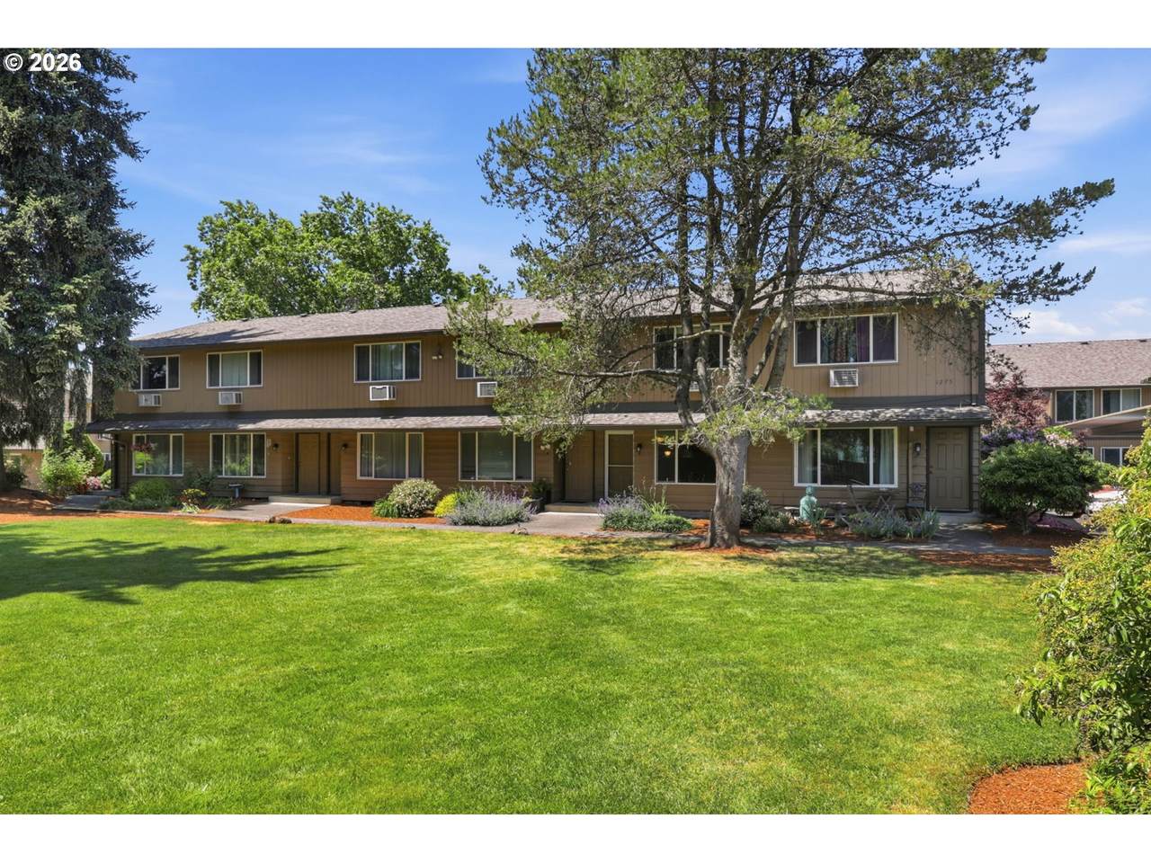 1275 Grant St - Photo 1