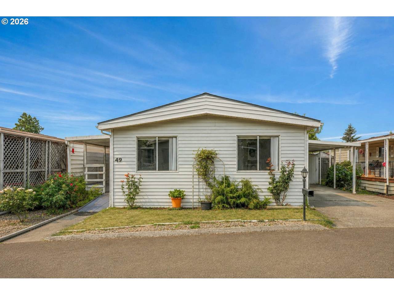4407 Roethe Rd - Photo 1