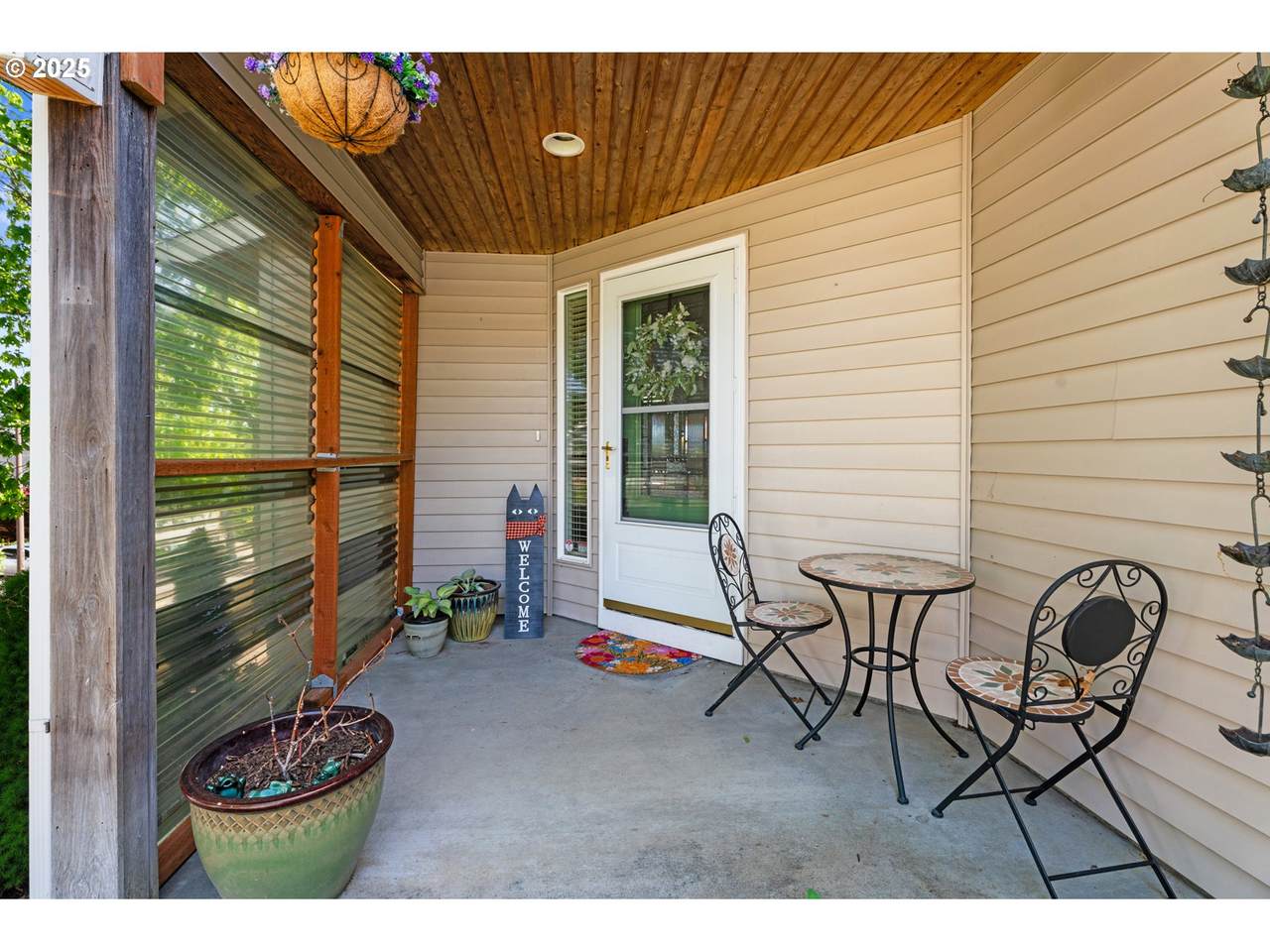 https://bt-photos.global.ssl.fastly.net/portland/1280_boomver_1_729074837-2.jpg