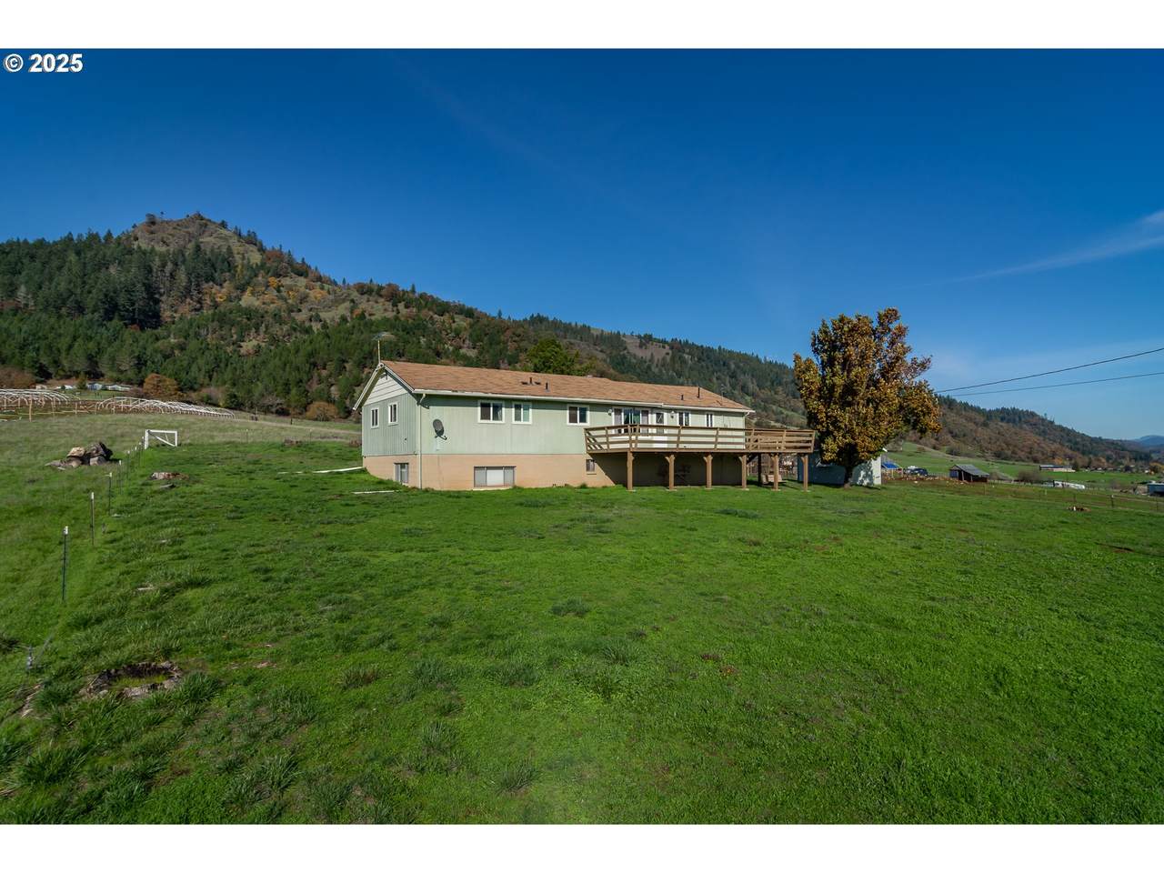 1721 Weaver Rd - Photo 1