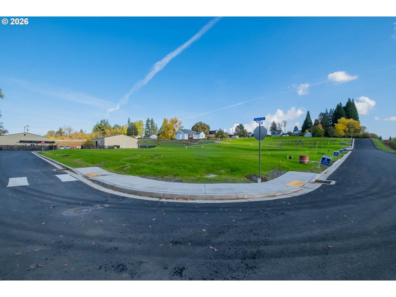 https://bt-photos.global.ssl.fastly.net/portland/1280_boomver_1_736390854-2.jpg