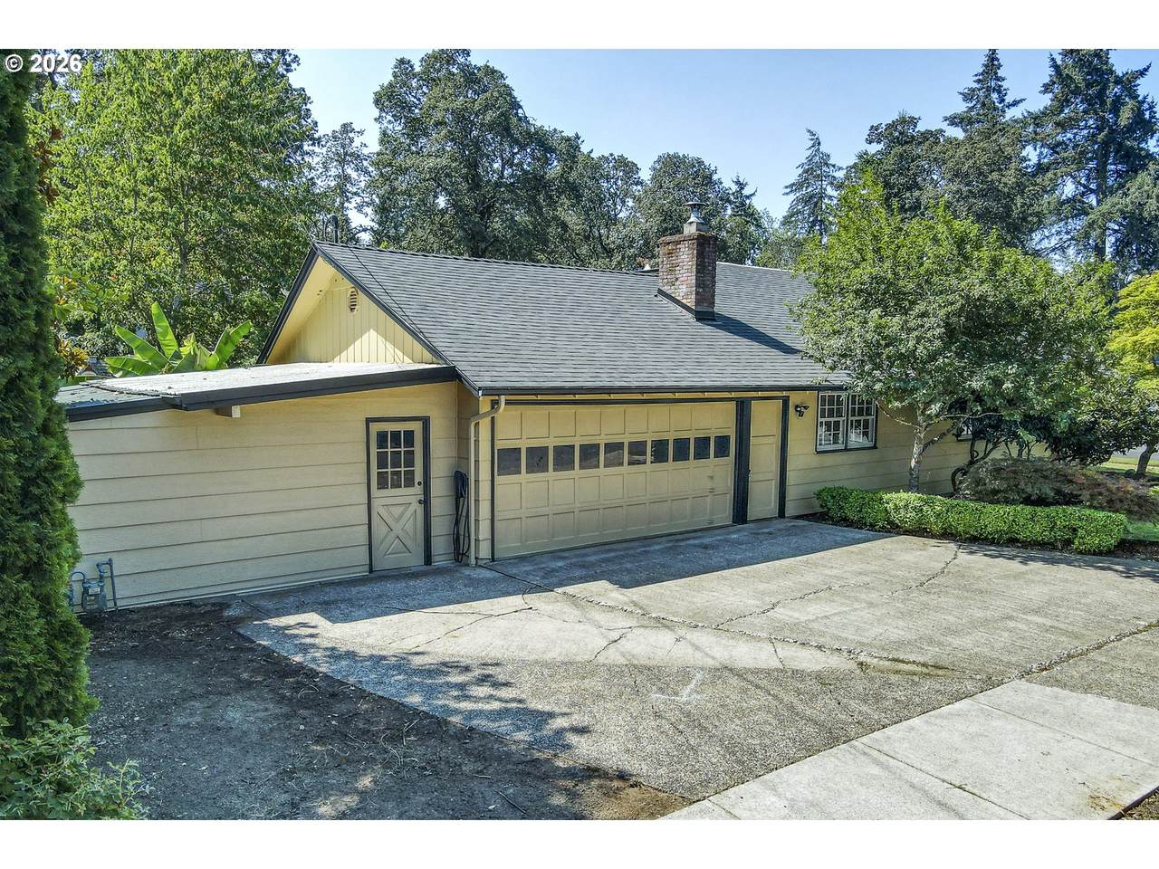 https://bt-photos.global.ssl.fastly.net/portland/1280_boomver_1_736561401-2.jpg