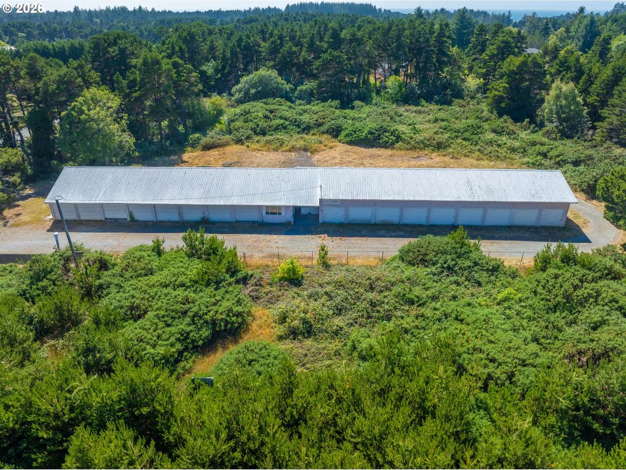 87563 Oberman Ln, Bandon, OR 97411
