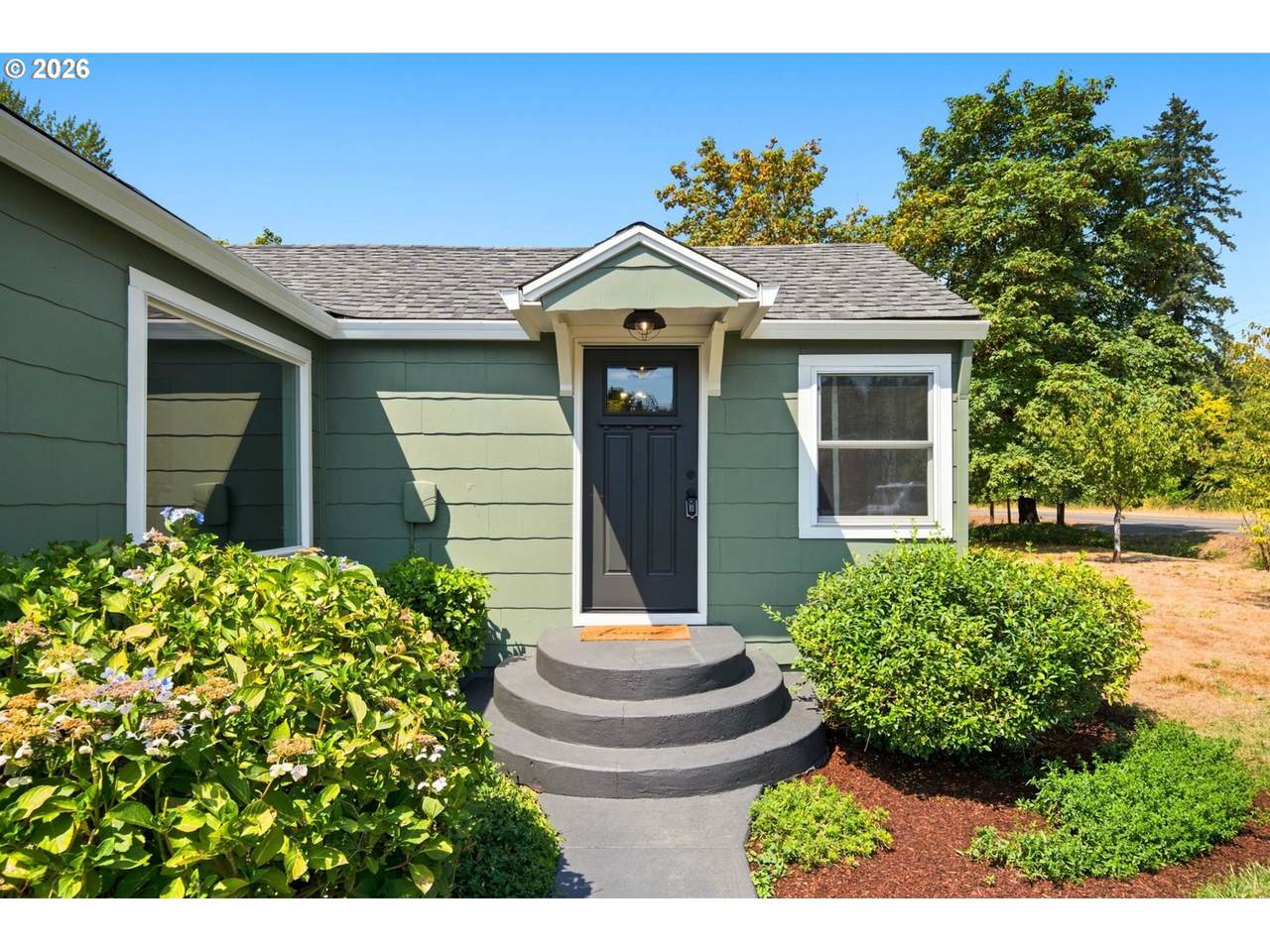 https://bt-photos.global.ssl.fastly.net/portland/1280_boomver_1_739416103-2.jpg
