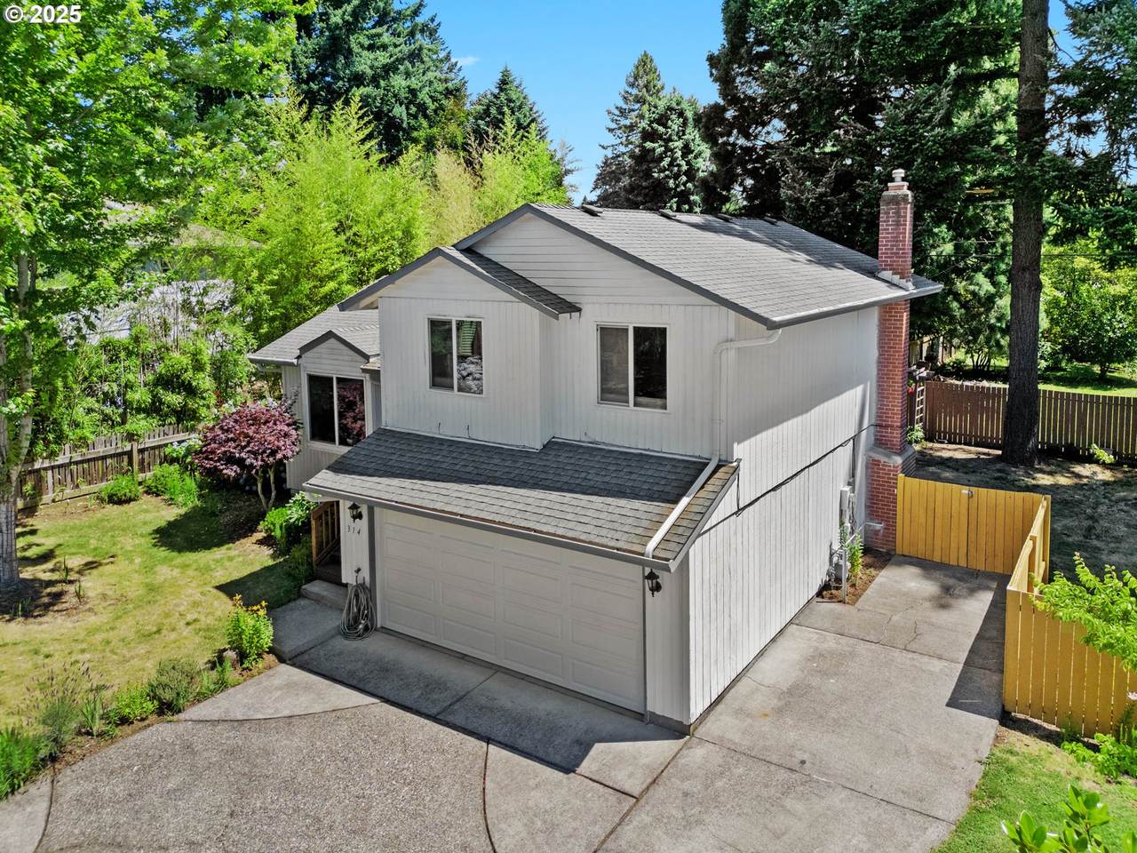 314 151ST Ave - Photo 1