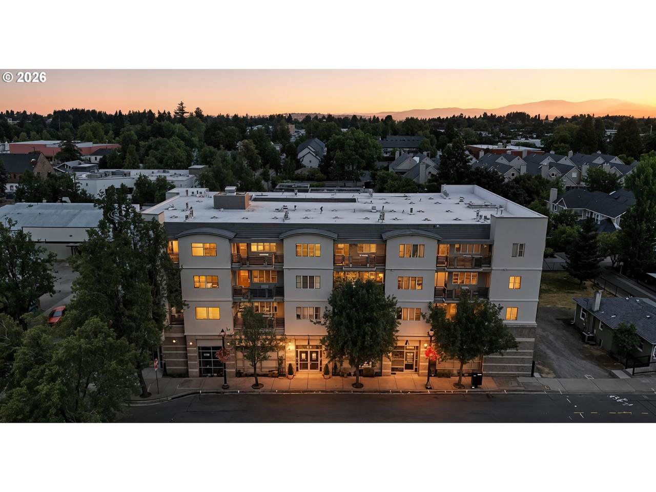 318 Roberts Ave - Photo 1