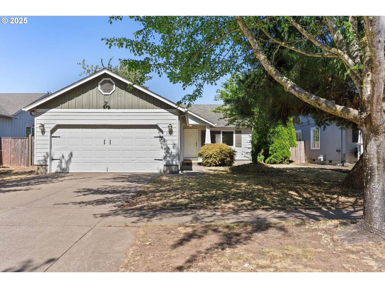 3765 Century Dr - Photo 1