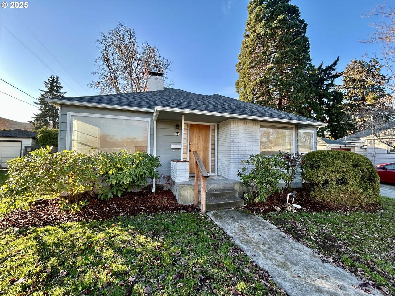 1532 10TH St - Photo 1