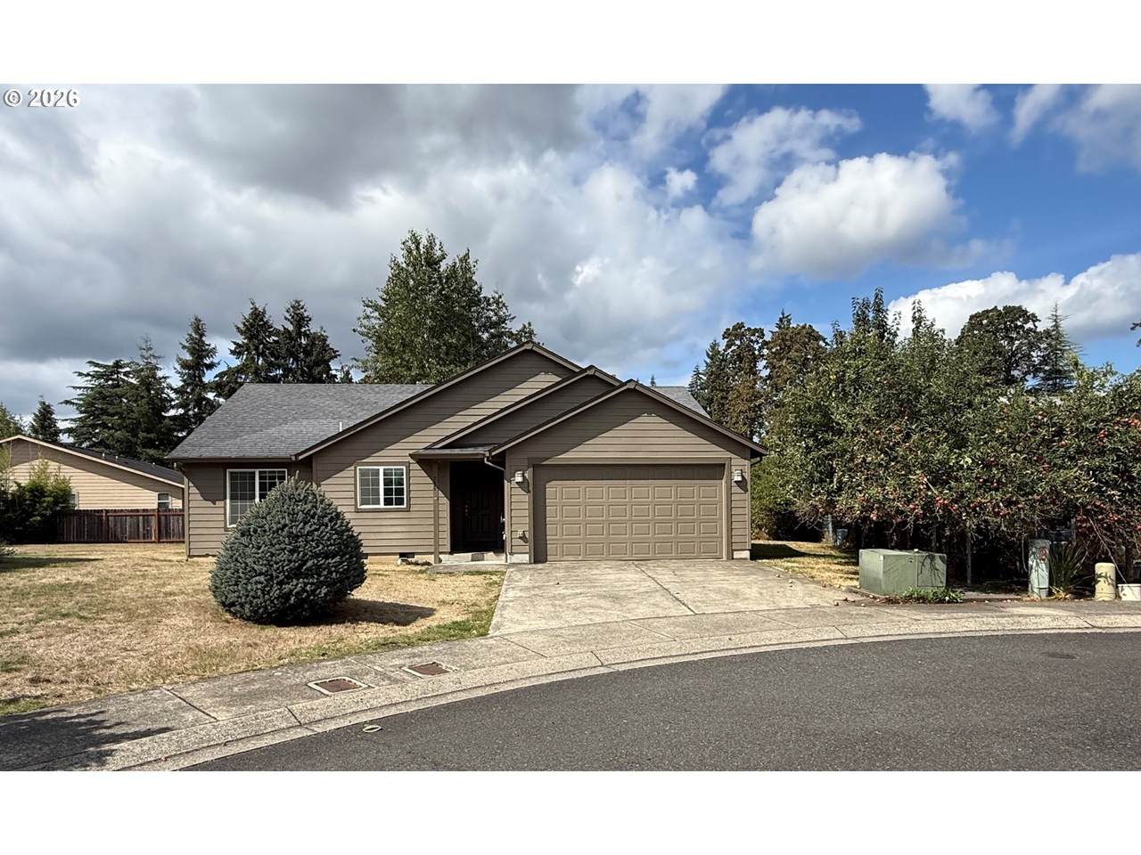 736 Judith Ct - Photo 1