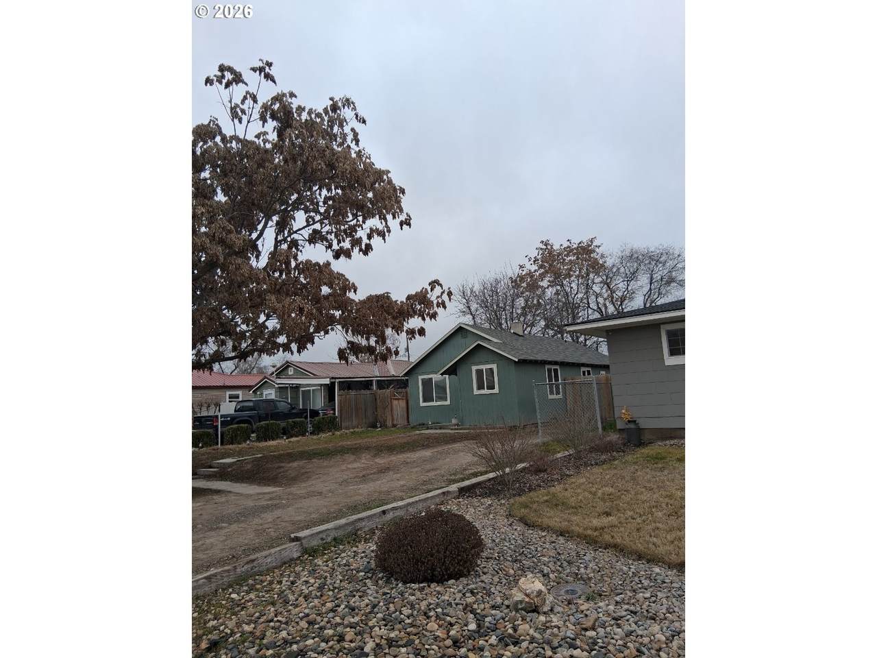 613 Park Ave - Photo 1