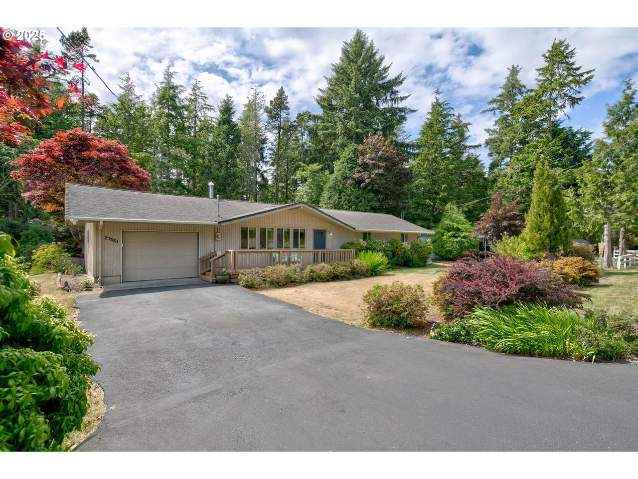 27521 U St - Photo 1