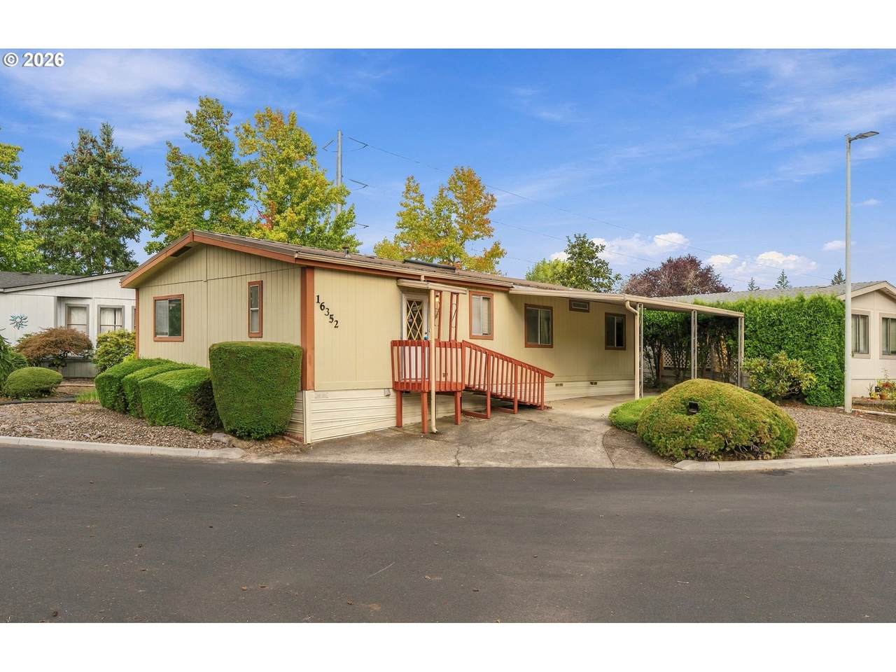 16352 135TH Ave - Photo 1
