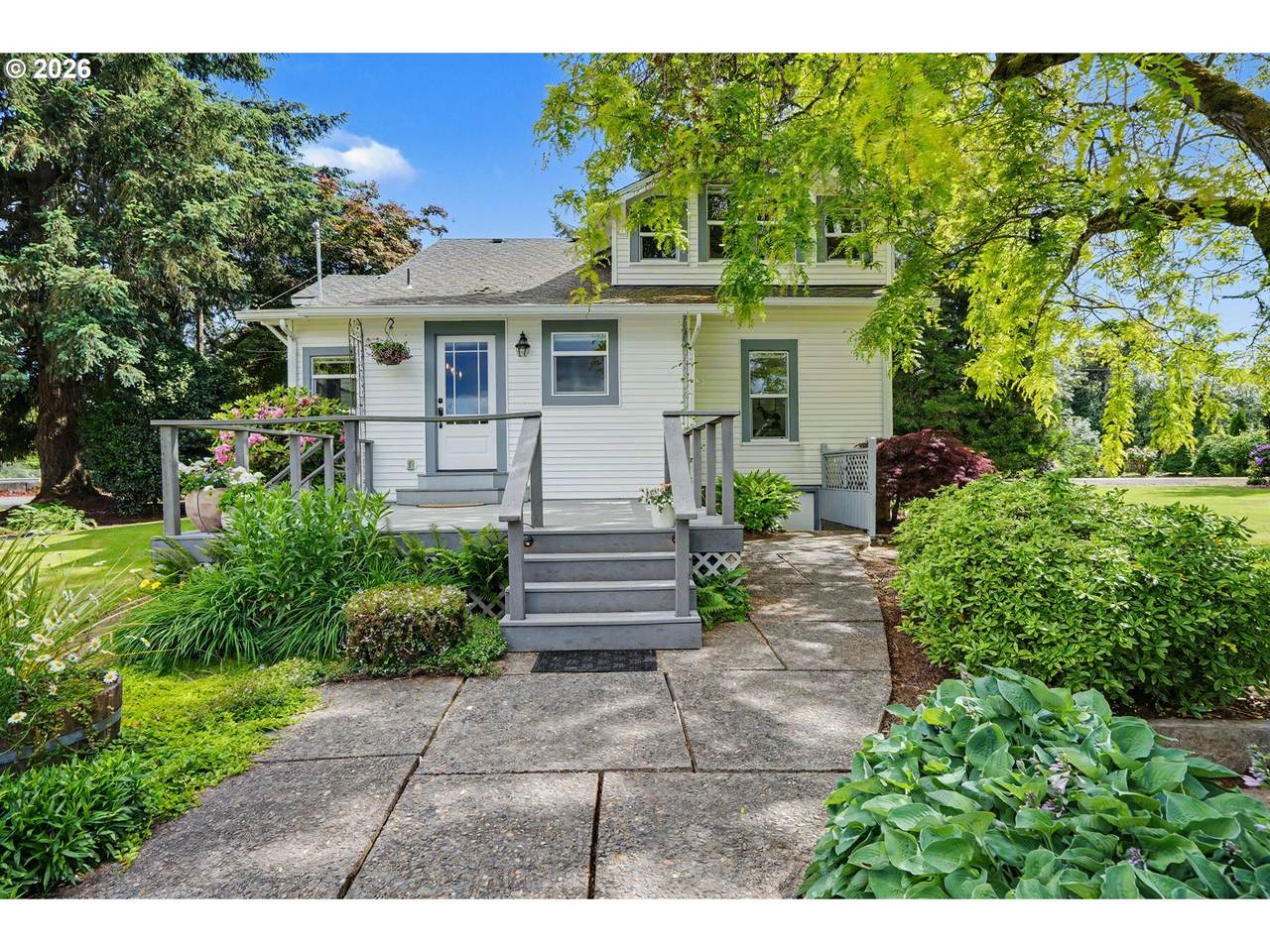 https://bt-photos.global.ssl.fastly.net/portland/1280_boomver_2_749443263-2.jpg