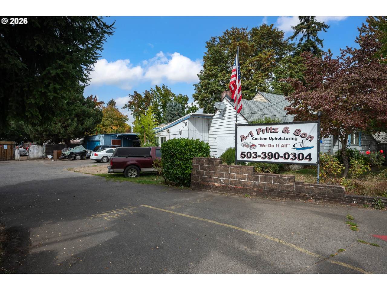 3297 River Rd - Photo 1