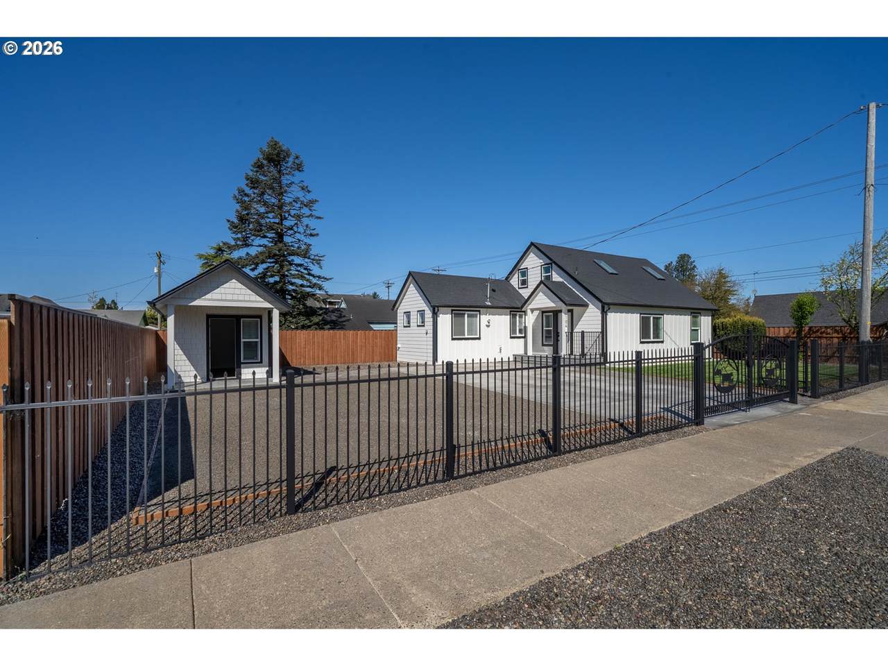 104 Del Monte Ave - Photo 1