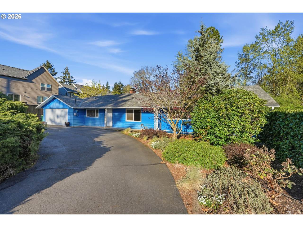 https://bt-photos.global.ssl.fastly.net/portland/1280_boomver_1_751363265-2.jpg