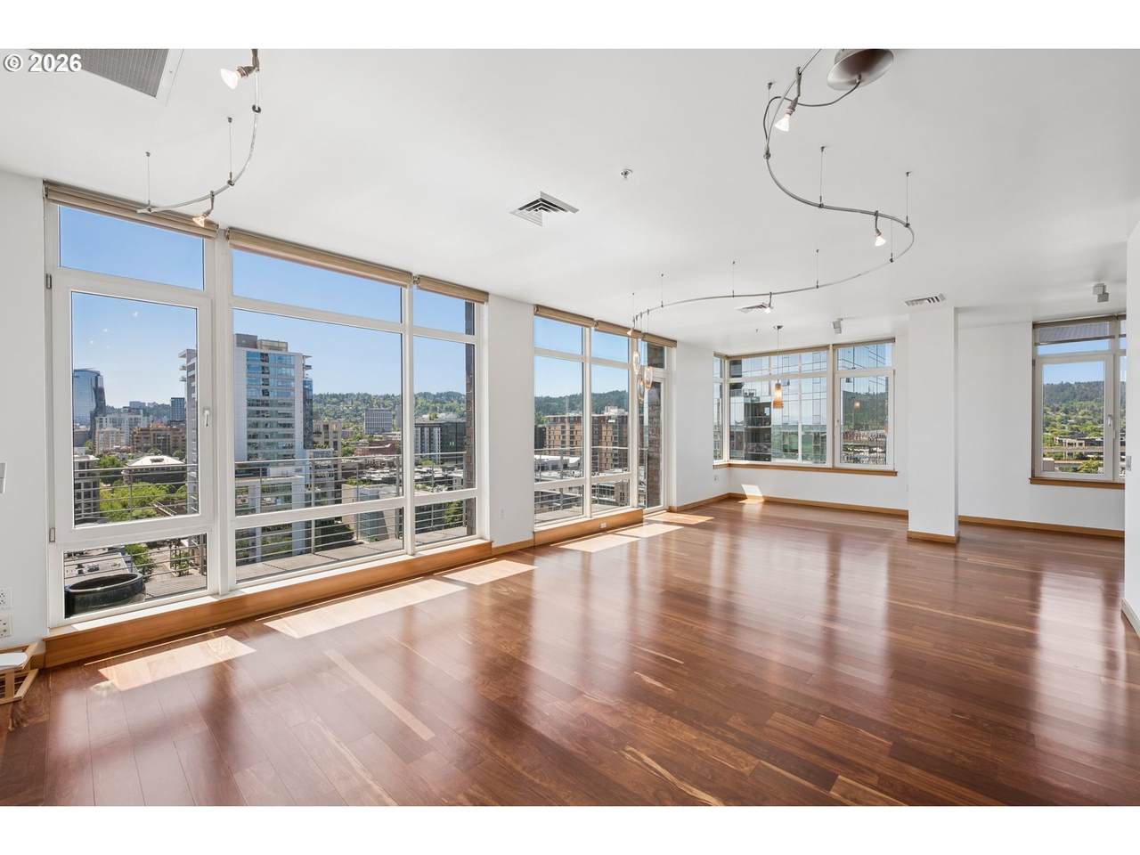 https://bt-photos.global.ssl.fastly.net/portland/1280_boomver_1_751693853-2.jpg