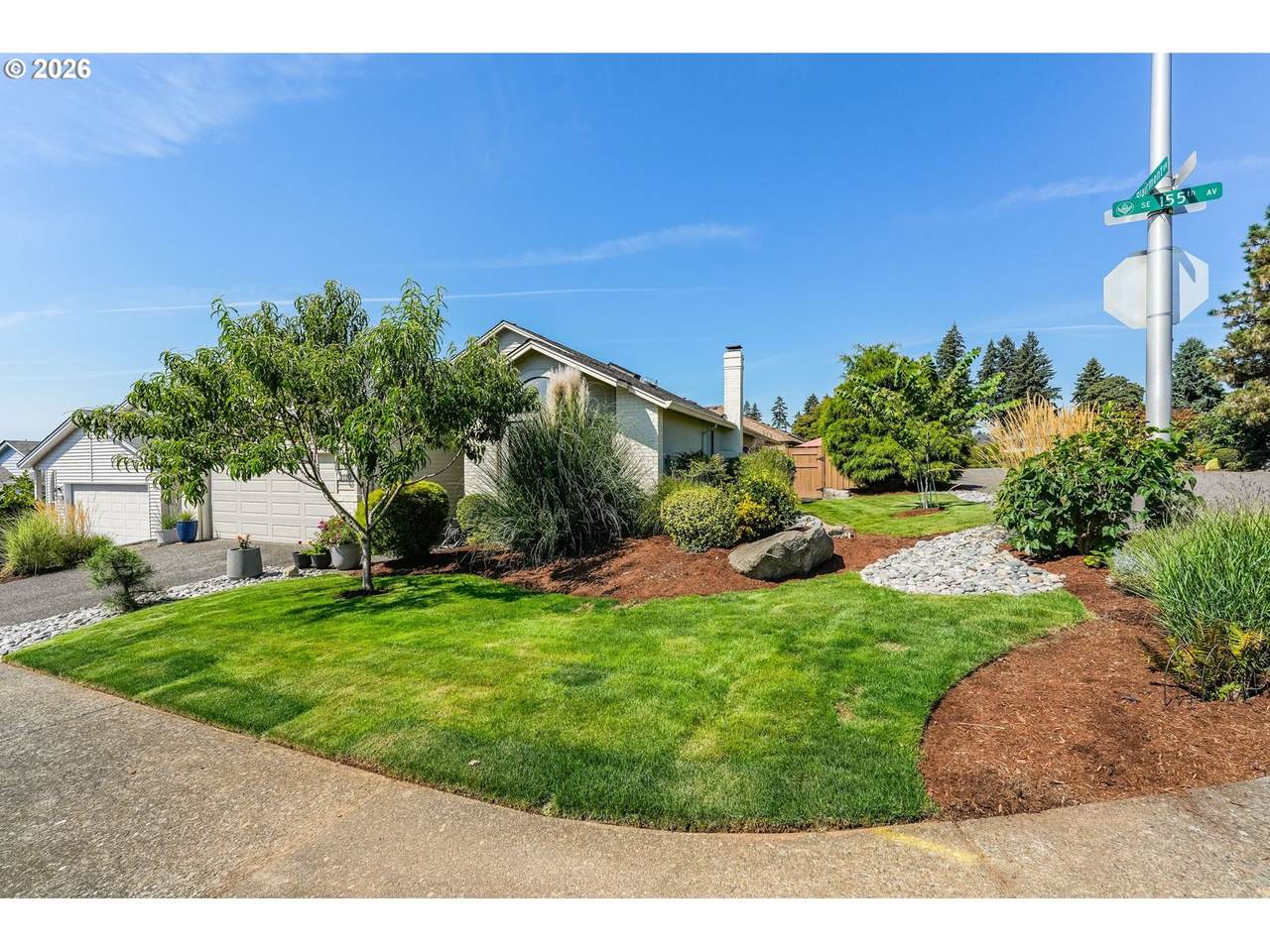 https://bt-photos.global.ssl.fastly.net/portland/1280_boomver_1_754250555-2.jpg